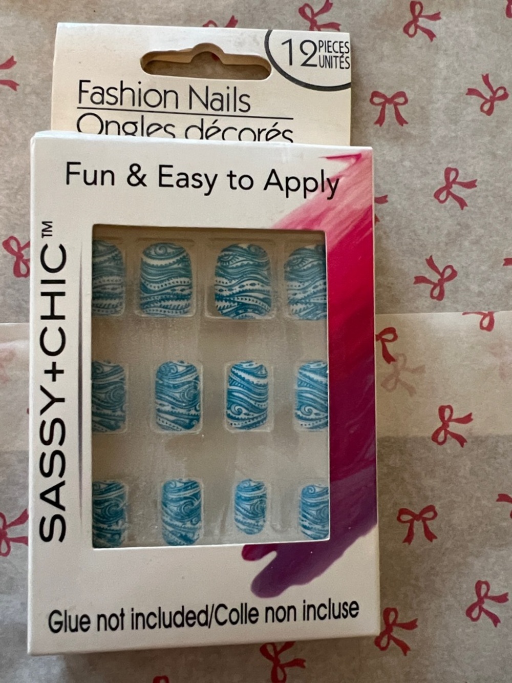 Blue Patterned Fashion Press-On Nails - 12 Pieces